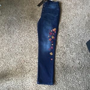 DG 2 jegging pulling Jean